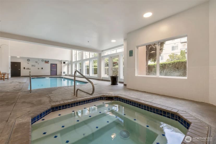 Property photo for 2414 1st Avenue #617, Seattle photo 21