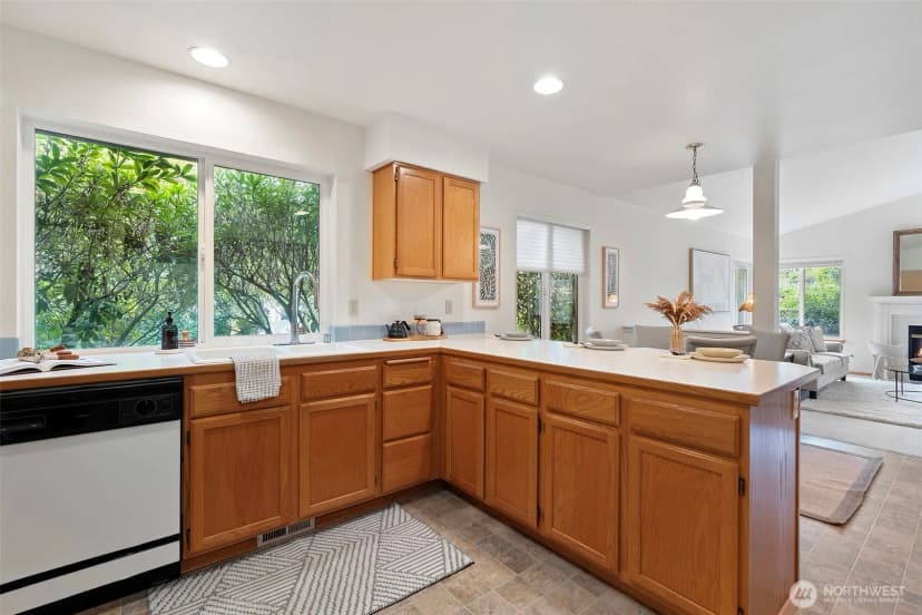 Property photo for 517 Galloway Street Steilacoom, Steilacoom photo 8