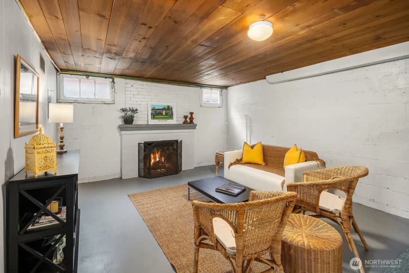 Property photo for 1309 N 80th Street, Seattle photo 16