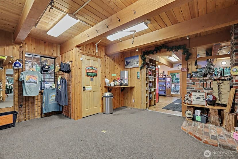 Property photo for 58414 State Route 410 E, Greenwater photo 17