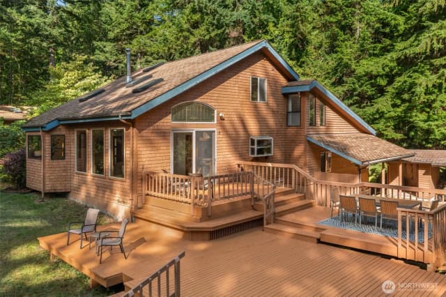 Property photo for 20506 Old Mill Road Sw, Vashon photo 2