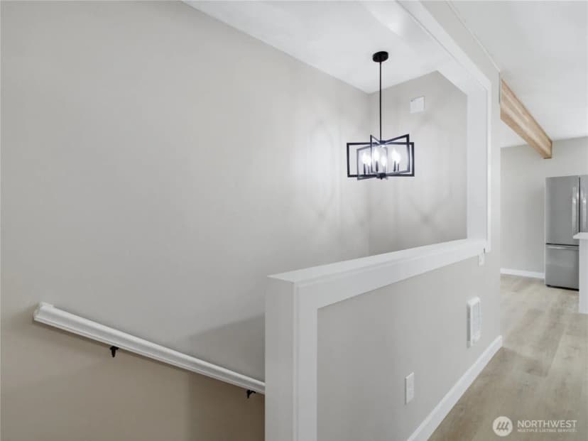 Property photo for 5600 Ocean View Boulevard Ne, Bremerton photo 23