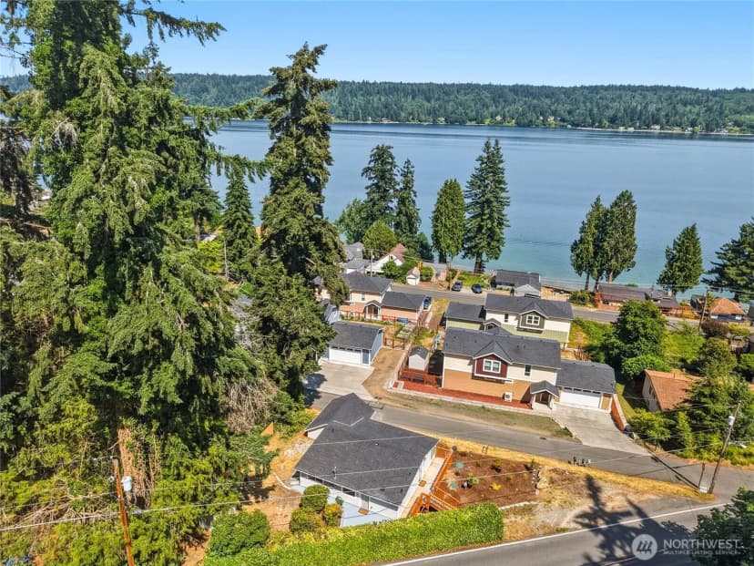 Property photo for 5600 Ocean View Boulevard Ne, Bremerton photo 40