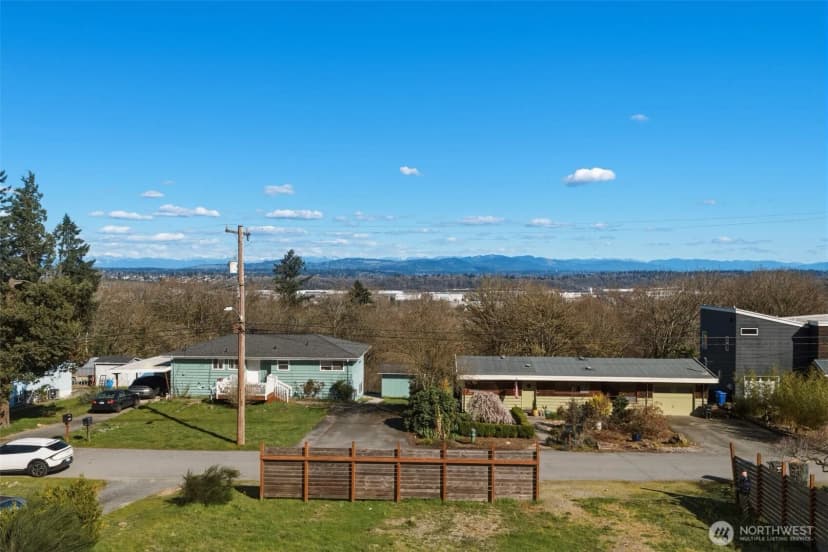 Property photo for 9017 3rd Avenue Sw, Seattle photo 6