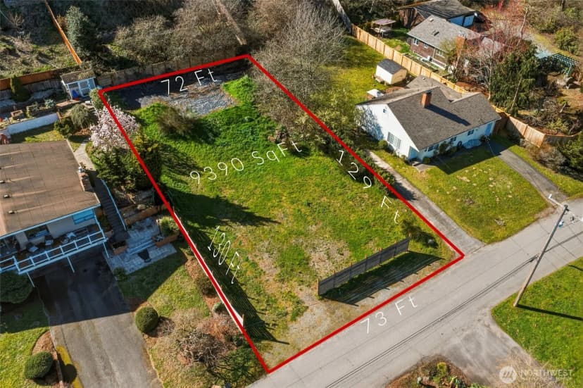 Property photo for 9017 3rd Avenue Sw, Seattle photo 2