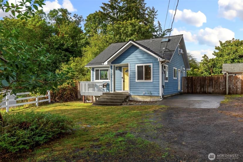 Property photo for 2369 Winfield Avenue, Bremerton photo 3