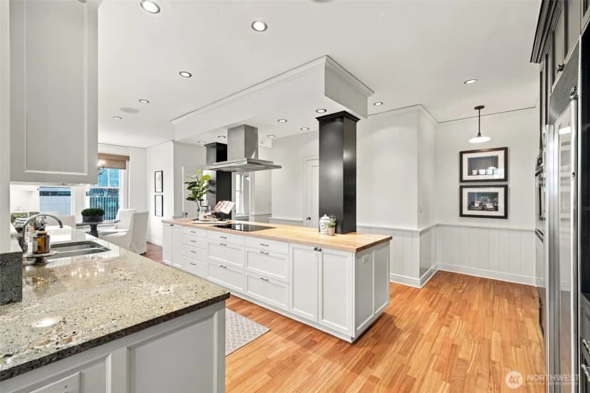 Property photo for 1223 Spring Street #1200, Seattle photo 17