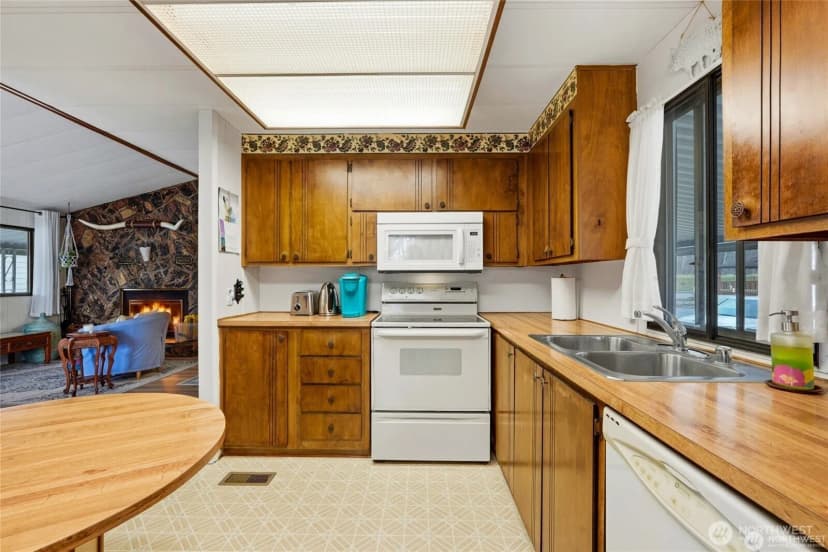 Property photo for 3611 I Street Ne #188, Auburn photo 8