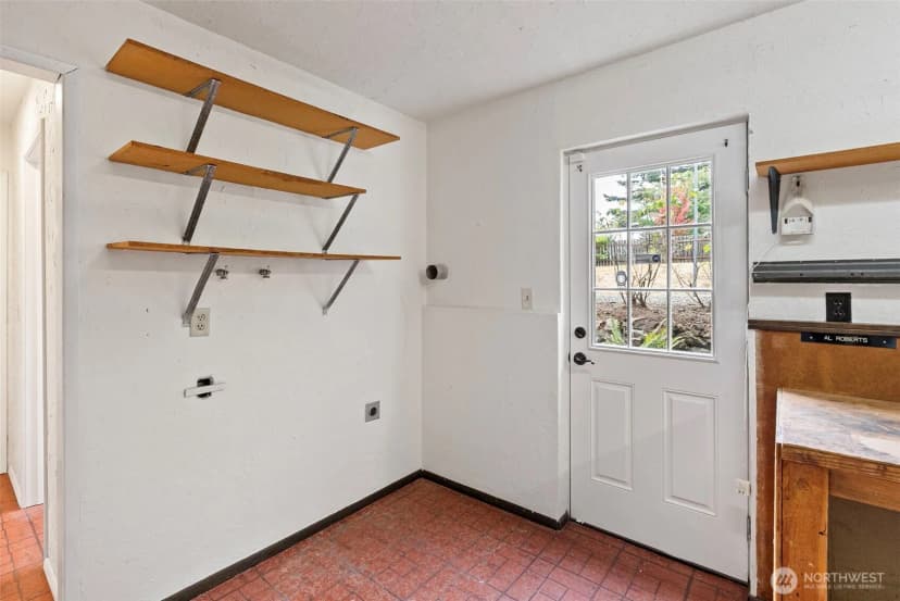 Property photo for 1216 N Woodlawn Street, Tacoma photo 26