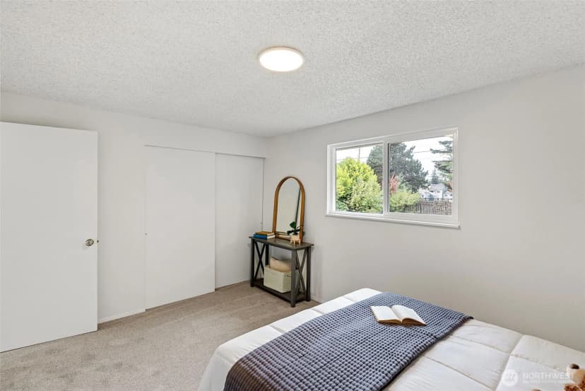 Property photo for 1216 N Woodlawn Street, Tacoma photo 15