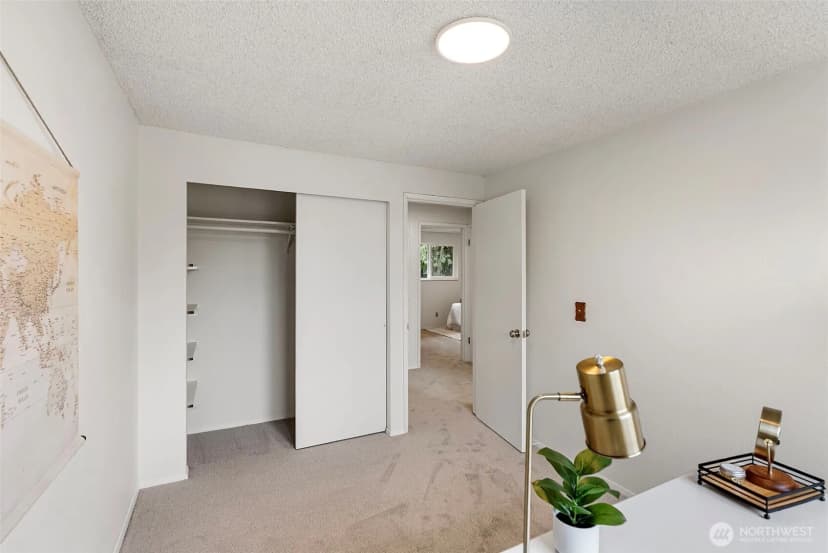 Property photo for 1216 N Woodlawn Street, Tacoma photo 18