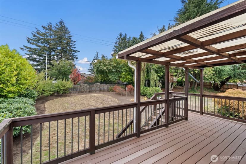 Property photo for 1216 N Woodlawn Street, Tacoma photo 29