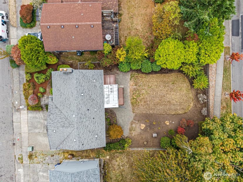 Property photo for 1216 N Woodlawn Street, Tacoma photo 27