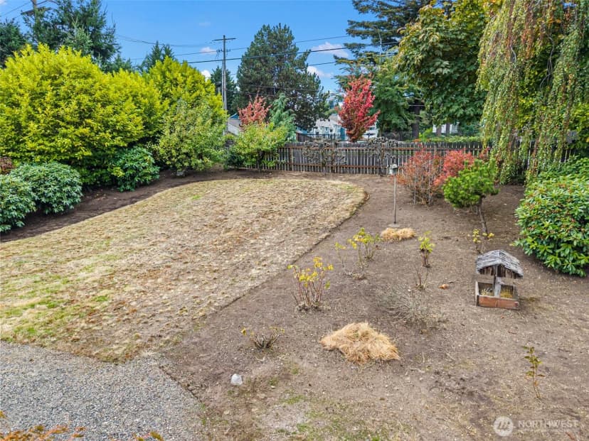 Property photo for 1216 N Woodlawn Street, Tacoma photo 31