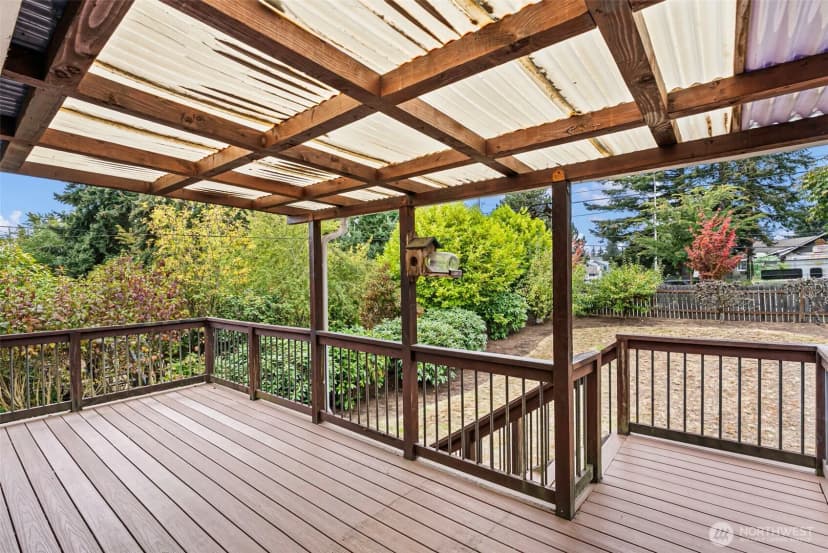 Property photo for 1216 N Woodlawn Street, Tacoma photo 28