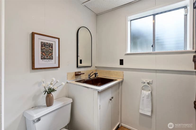 Property photo for 1216 N Woodlawn Street, Tacoma photo 24