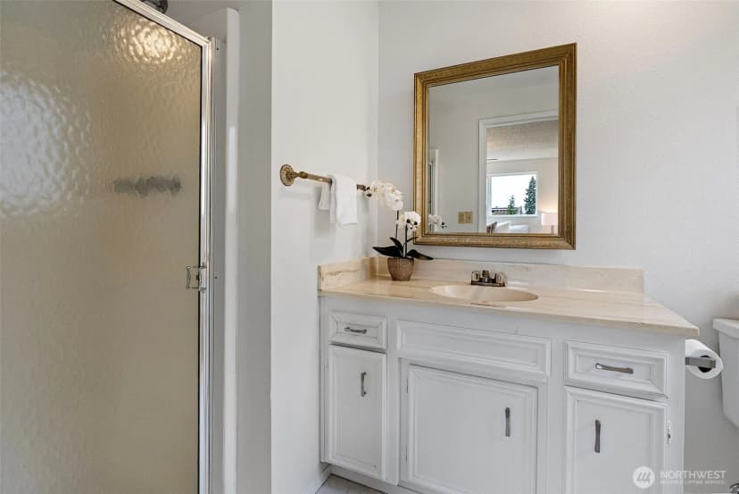 Property photo for 1216 N Woodlawn Street, Tacoma photo 13