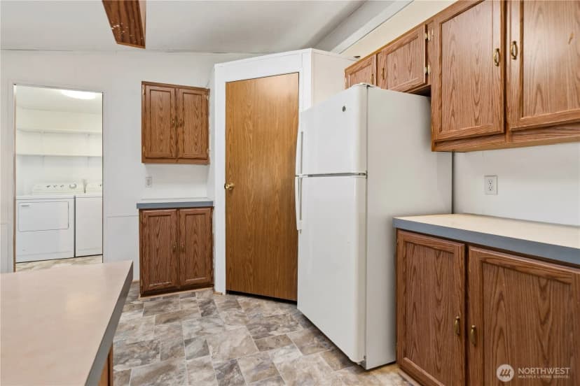 Property photo for 7043 Taurus Lane Ne, Bremerton photo 8