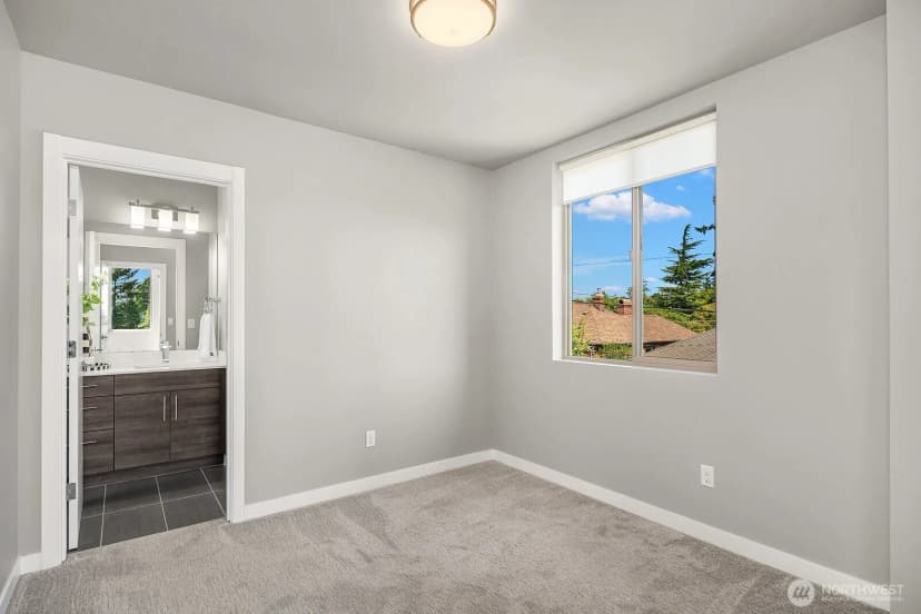 Property photo for 8012 20th Avenue Nw, Seattle photo 18