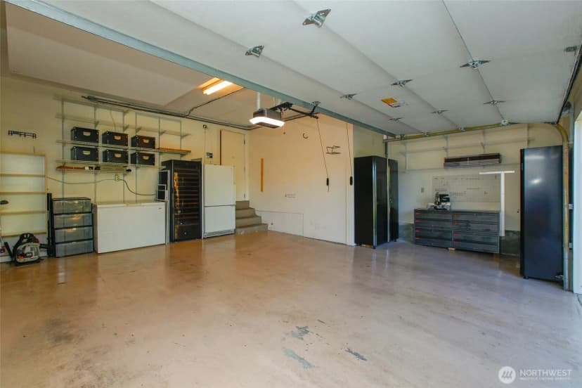 Property photo for 3829 43rd Avenue Ne, Seattle photo 35