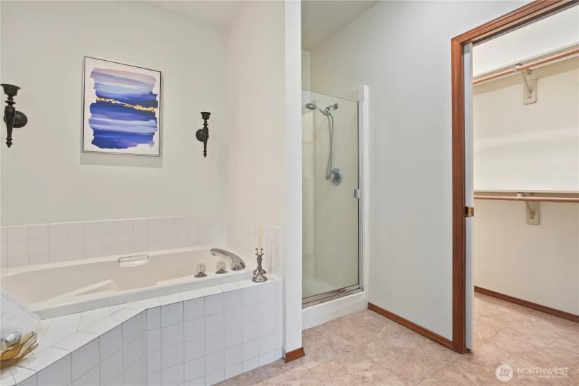 Property photo for 2113 12th Avenue Nw, Puyallup photo 15