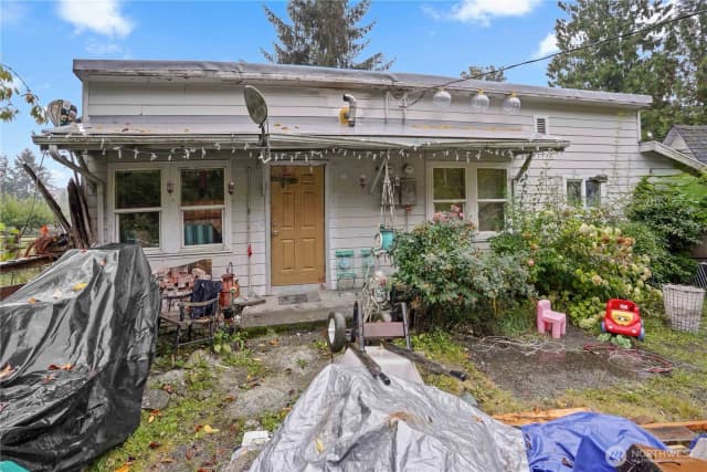 Property photo for 28629 Kanaskat Kangley Road Se, Ravensdale photo 2