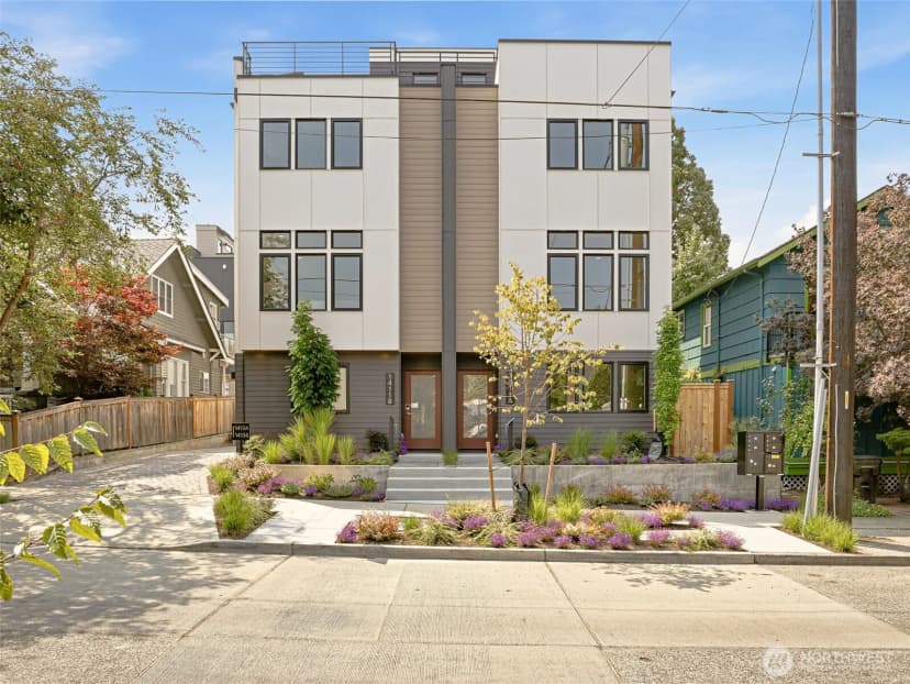 Property photo for 1411 N 48th Street, Seattle photo 30