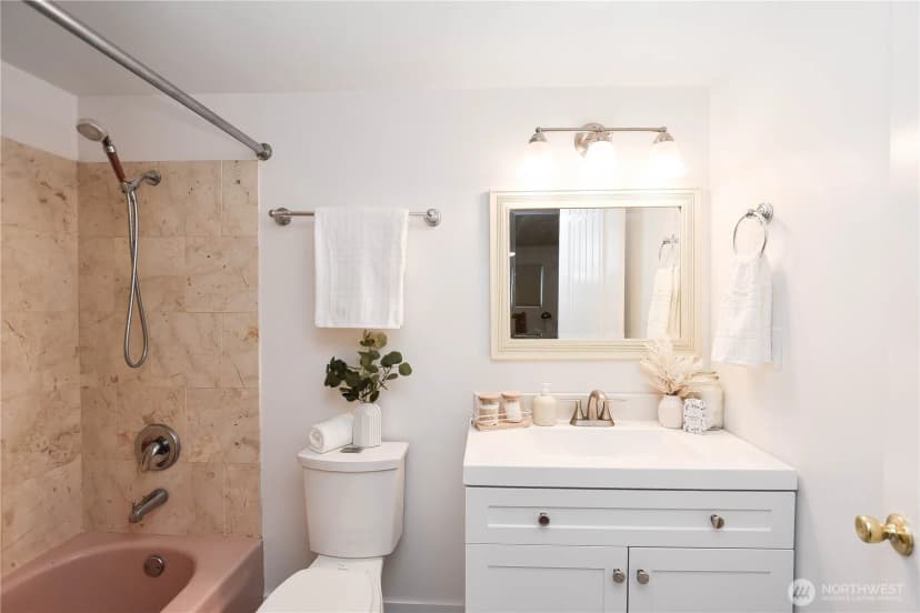 Property photo for 1214 Taylor Avenue N #101, Seattle photo 15