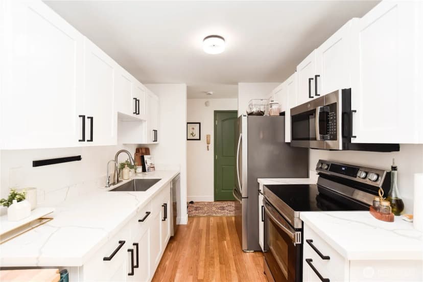 Property photo for 1214 Taylor Avenue N #101, Seattle photo 6