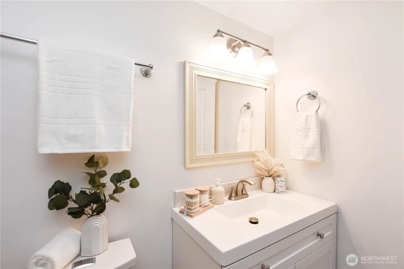 Property photo for 1214 Taylor Avenue N #101, Seattle photo 17