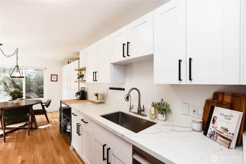 Property photo for 1214 Taylor Avenue N #101, Seattle photo 7