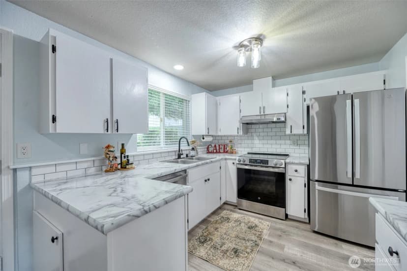 Property photo for 5722 99th Street Ct E, Puyallup photo 12