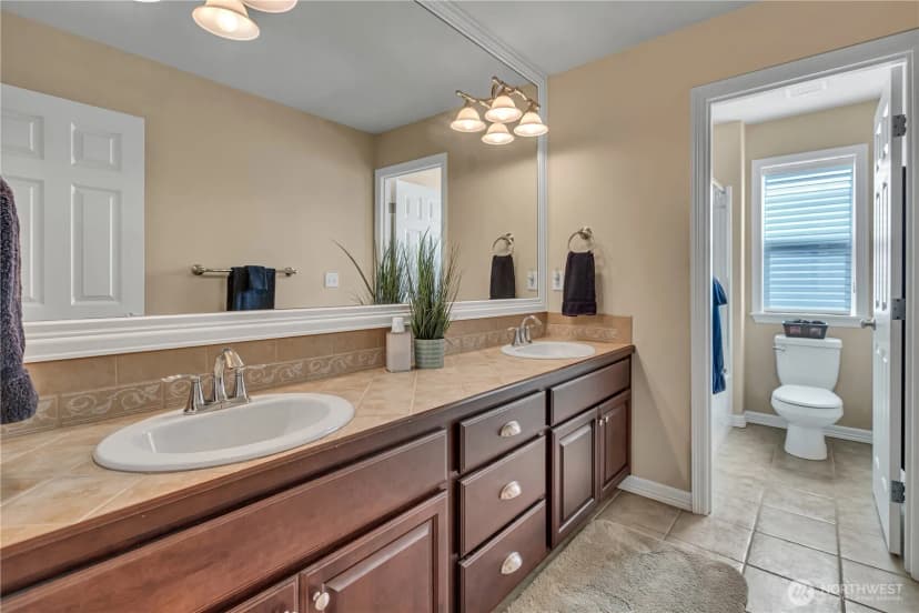 Property photo for 32136 Bruckners Way, Black Diamond photo 24