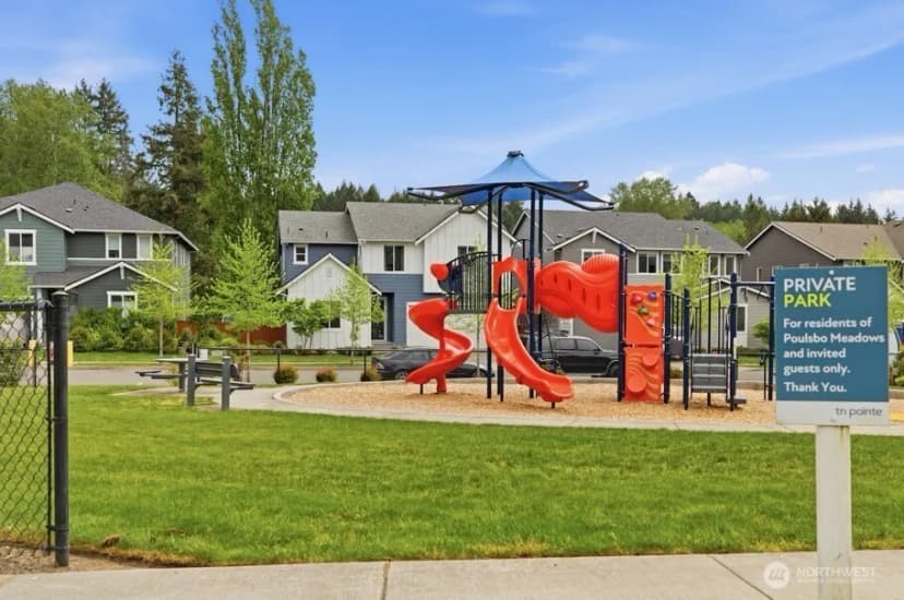 Property photo for 2466 Ne Athlon Court, Poulsbo photo 36