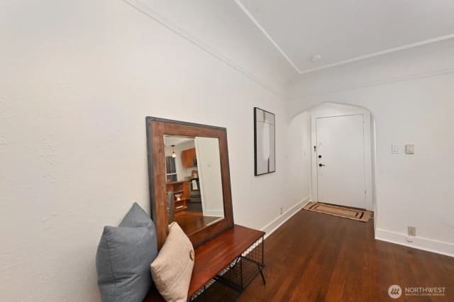 Property photo for 735 Federal Avenue E #5, Seattle photo 3
