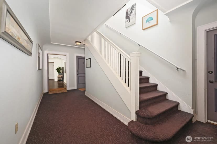 Property photo for 735 Federal Avenue E #5, Seattle photo 16