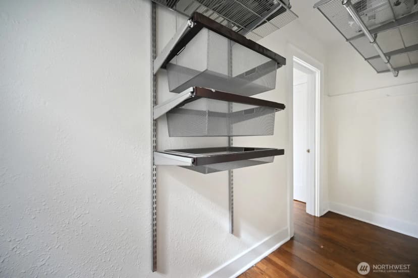 Property photo for 735 Federal Avenue E #5, Seattle photo 15
