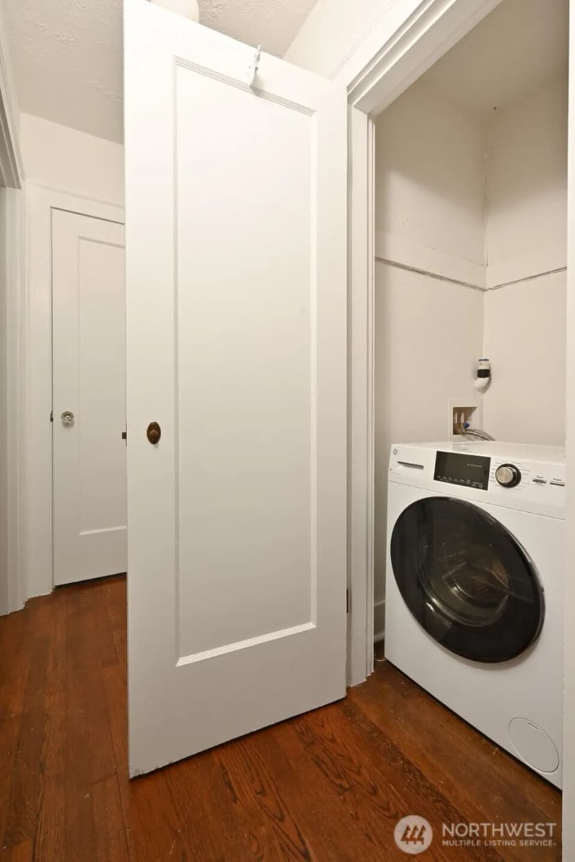 Property photo for 735 Federal Avenue E #5, Seattle photo 14