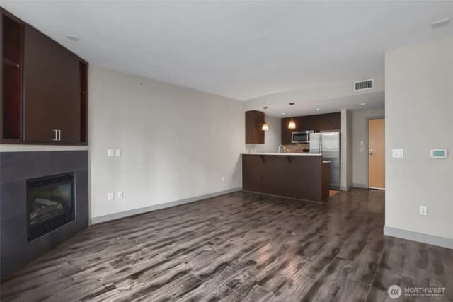 Property photo for 2929 1st Avenue #1106, Seattle photo 3