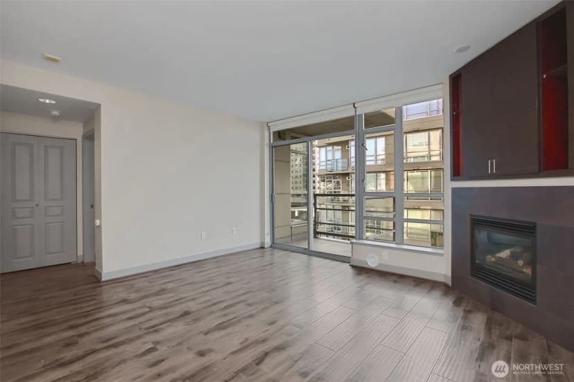 Property photo for 2929 1st Avenue #1106, Seattle photo 6