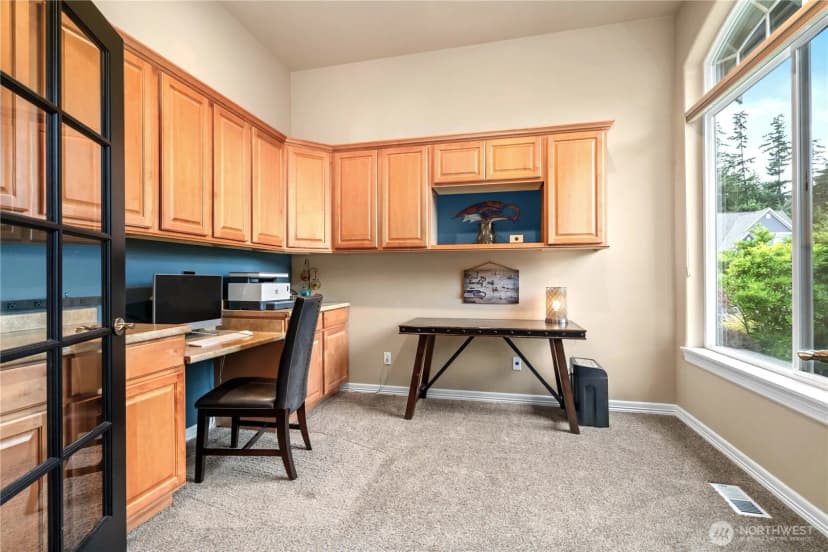 Property photo for 23889 Fairfax Street, Black Diamond photo 10