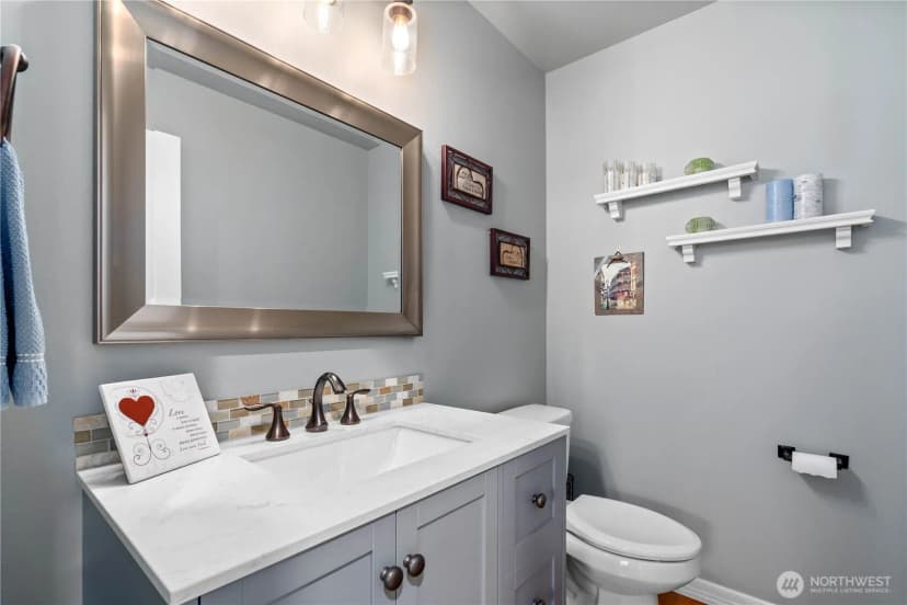 Property photo for 23889 Fairfax Street, Black Diamond photo 13