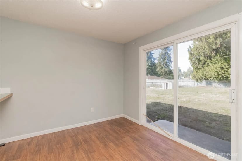 Property photo for 15210 16th Avenue E, Tacoma photo 20
