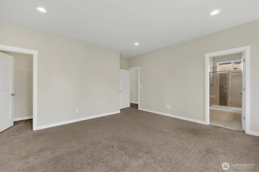 Property photo for 14610 36th Avenue Ne, Lake Forest Park photo 15