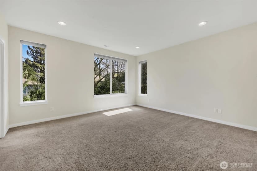 Property photo for 14610 36th Avenue Ne, Lake Forest Park photo 13