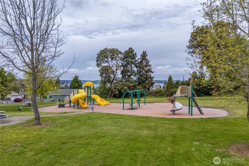 Property photo for 5006 Hyada Boulevard Ne, Tacoma photo 40