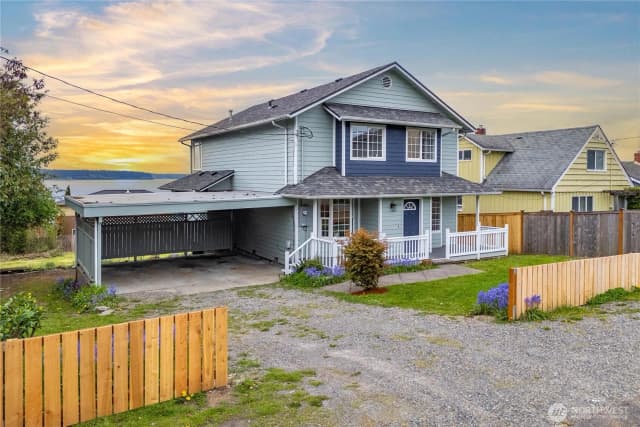 Property photo for 5006 Hyada Boulevard Ne, Tacoma photo 4