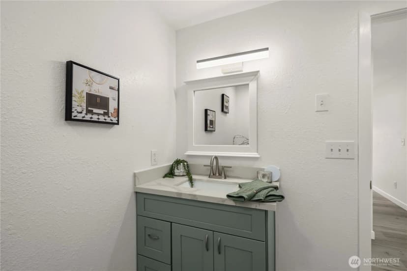 Property photo for 5006 Hyada Boulevard Ne, Tacoma photo 27