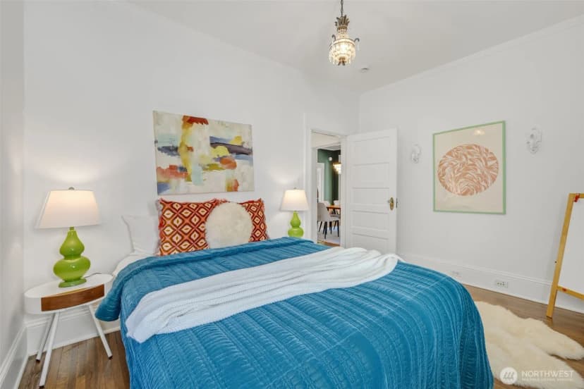 Property photo for 809 23rd Avenue E, Seattle photo 15