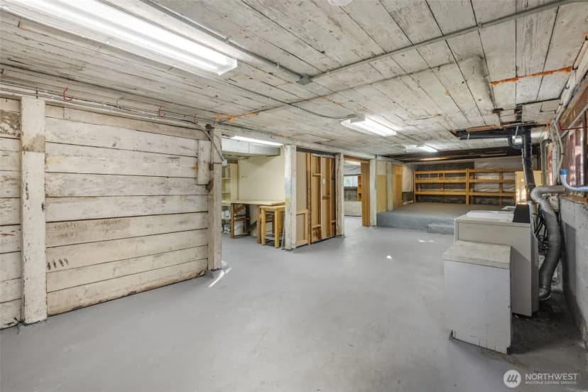Property photo for 809 23rd Avenue E, Seattle photo 18